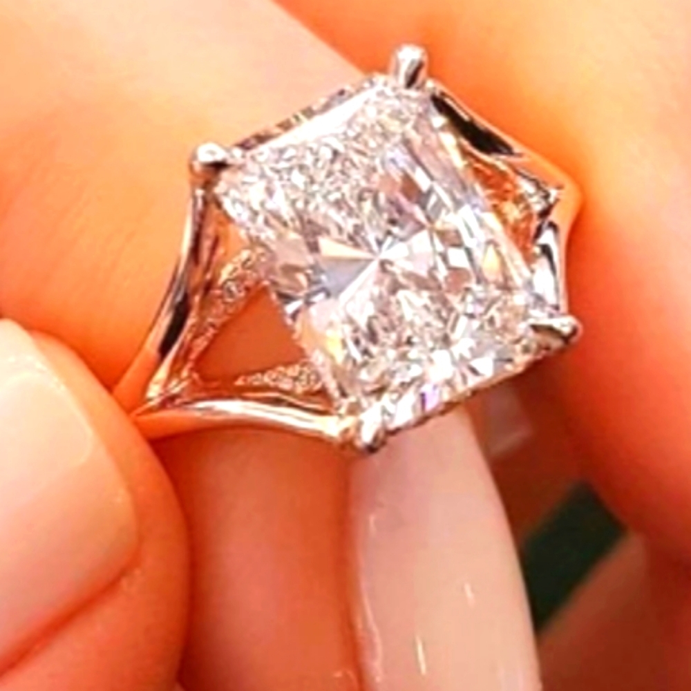 💍Luxurious princess cut diamond ring  925 sterling silver ring size 7